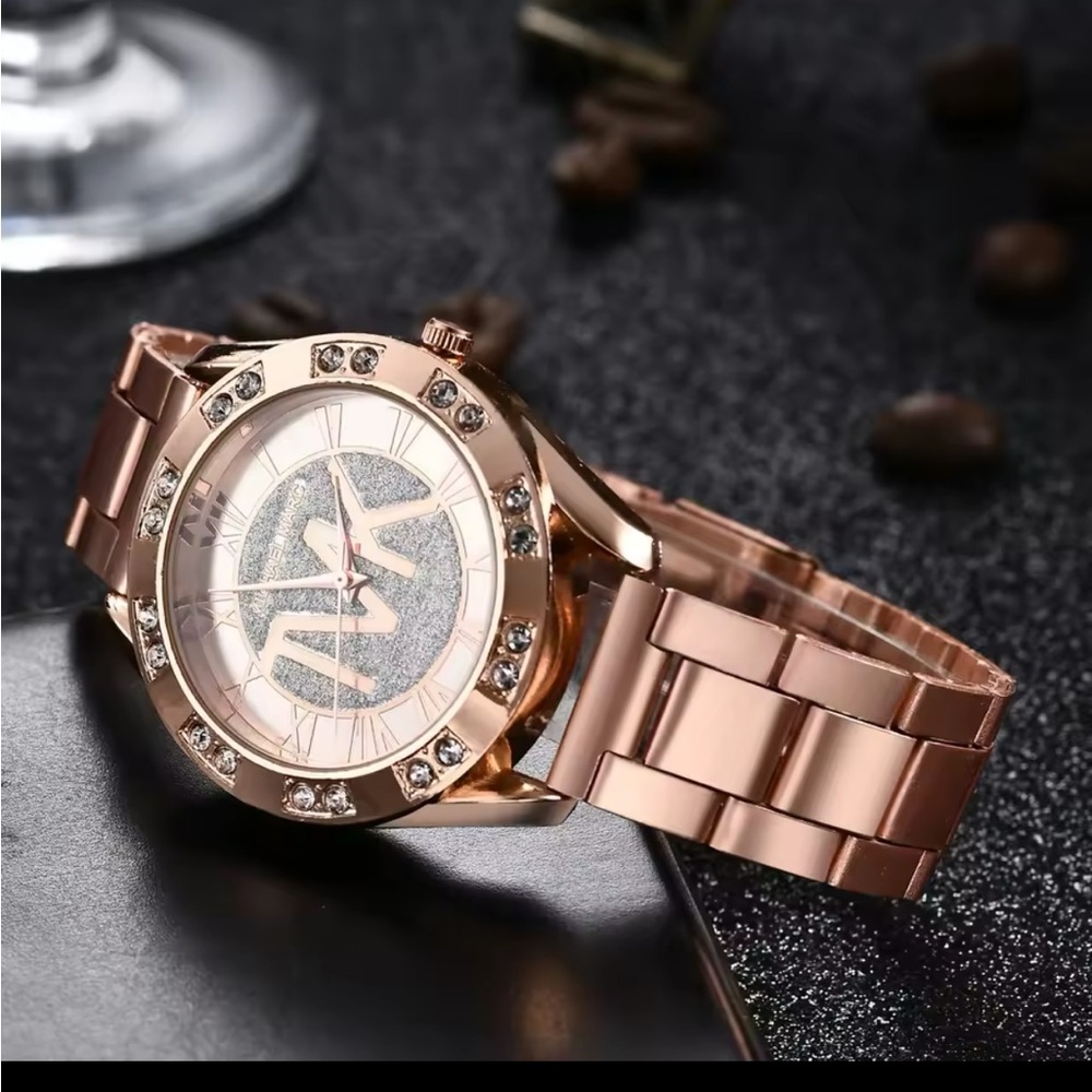 Fashion watch
